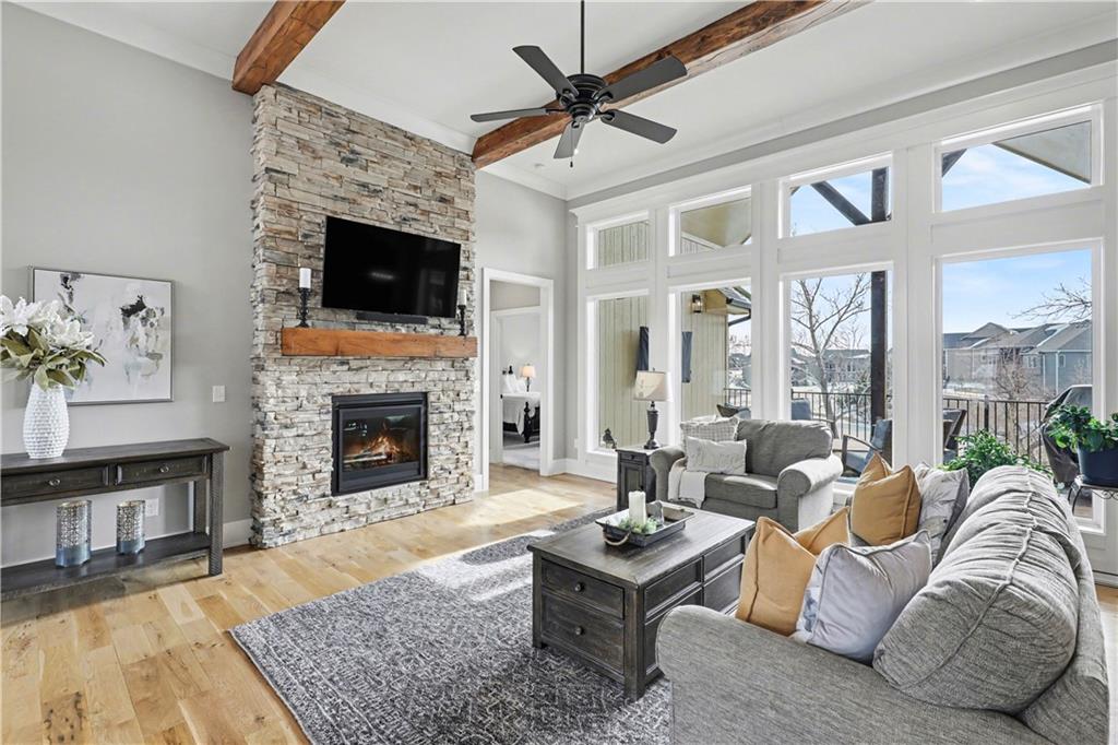 22525 West 87th Terrace Lenexa, KS 66227 - Photo 6 of 44