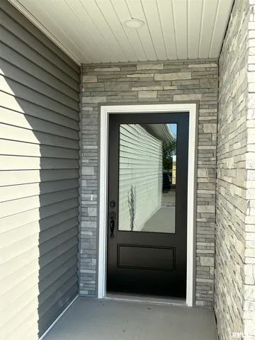 $275,000 | 60 B Applebee Farm Drive, Jacksonville, IL 62650