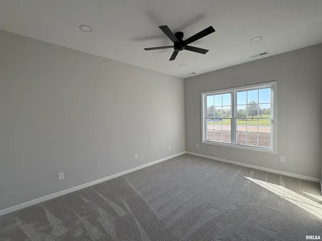 $275,000 | 60 B Applebee Farm Drive, Jacksonville, IL 62650