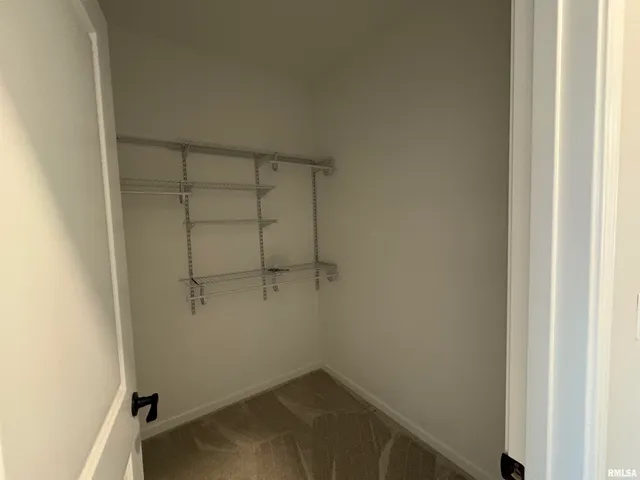 $275,000 | 60 B Applebee Farm Drive, Jacksonville, IL 62650