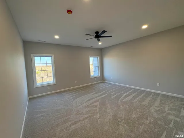 $275,000 | 60 B Applebee Farm Drive, Jacksonville, IL 62650