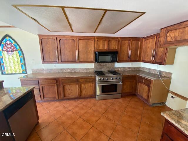 2130 Peninsula Road Oxnard, CA 93035 - Photo 16 of 21 IMG_3347