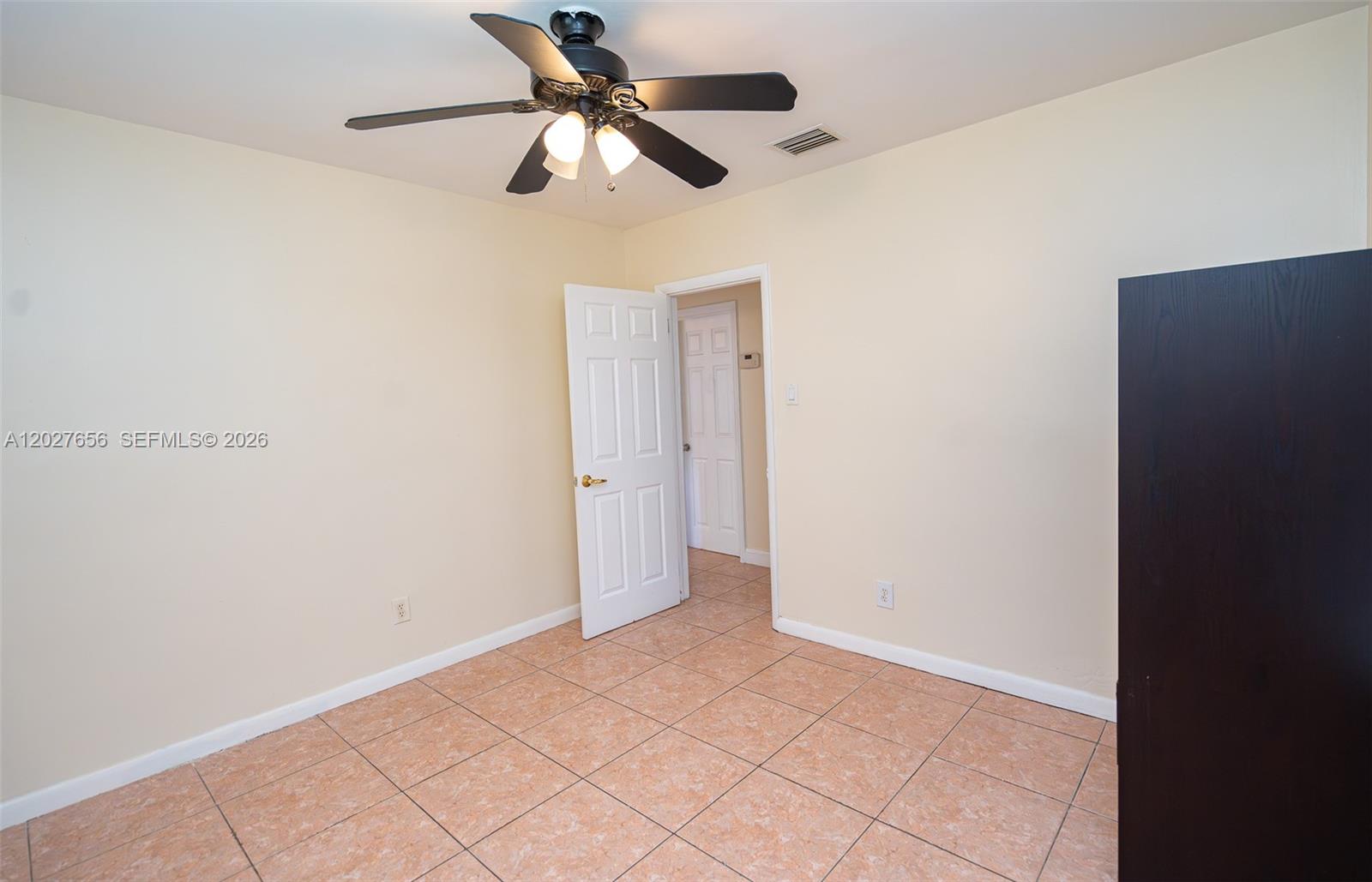 5613 Pierce Street, Unit 2 Hollywood, FL 33021 - Photo 14 of 28