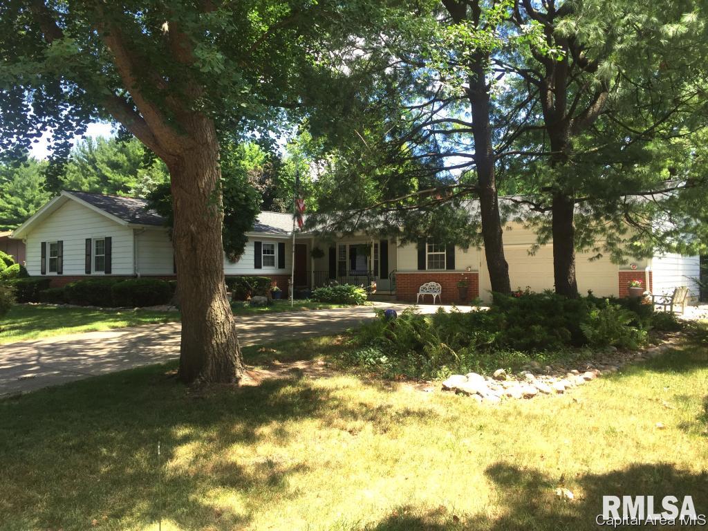 48 Pinehurst Drive Springfield, IL 62704 - Photo 1 of 36 Gallery Image 1