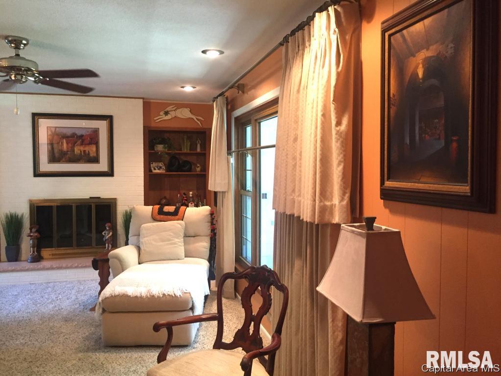 48 Pinehurst Drive Springfield, IL 62704 - Photo 11 of 36 Gallery Image 11