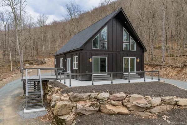 $740,000 | 1211 Gulf Road, Roscoe, NY 12776