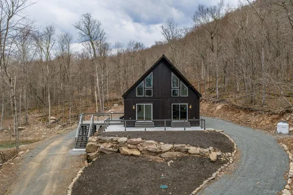 $740,000 | 1211 Gulf Road, Roscoe, NY 12776