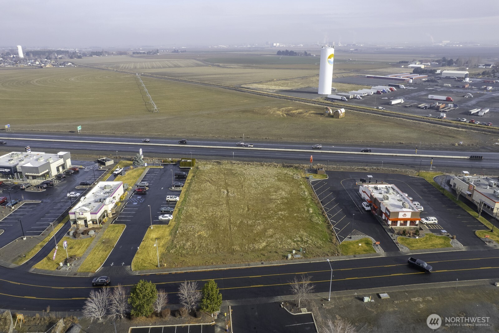 2421 Maiers Road Moses Lake, WA 98837 - Photo 3 of 22