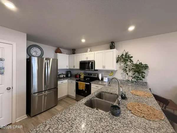 $2,300 | 5545 Lexa Lane, Panama City, FL 32404