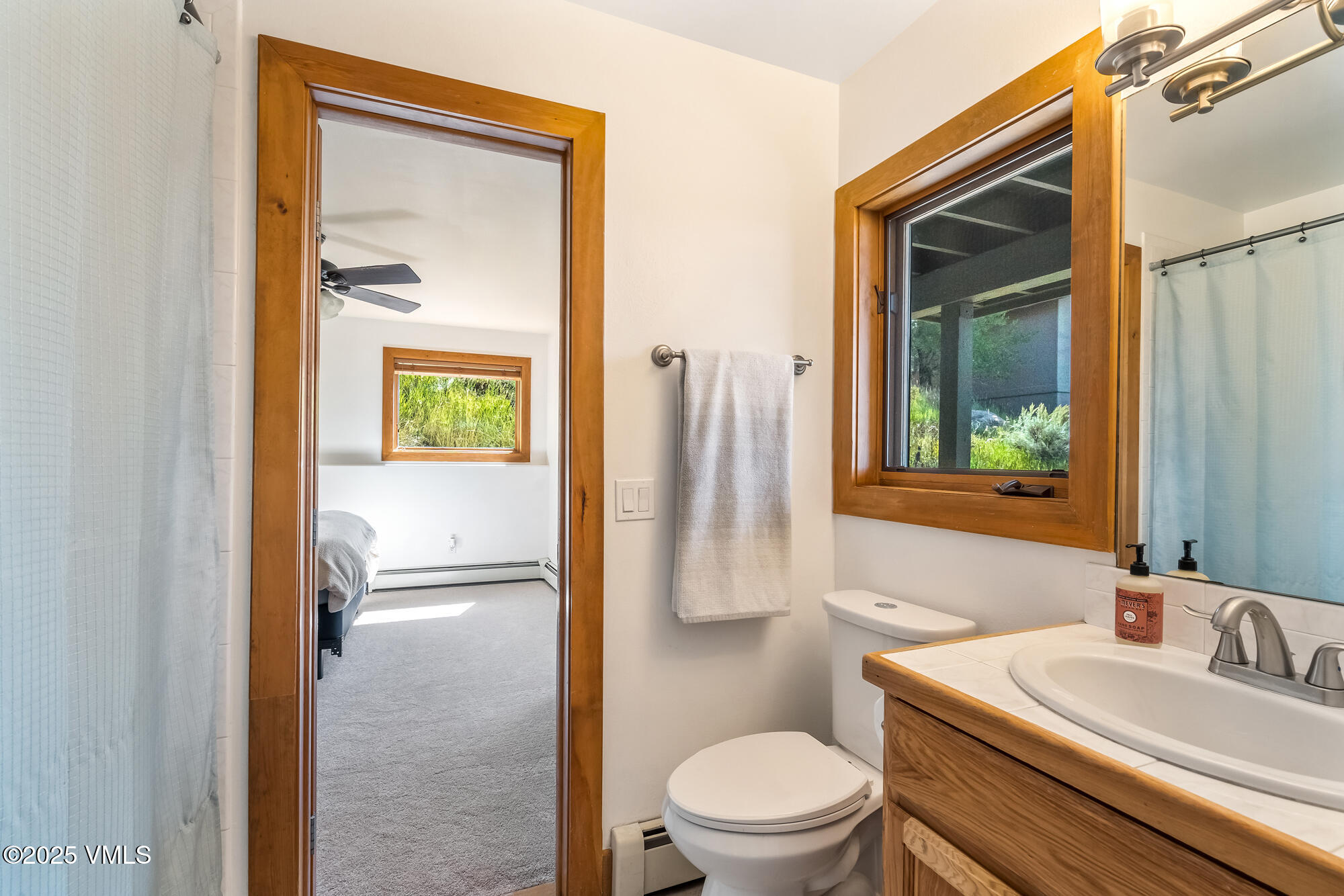 2929 June Creek Trail, Unit A Avon, CO 81620 - Photo 23 of 31 Bathroom