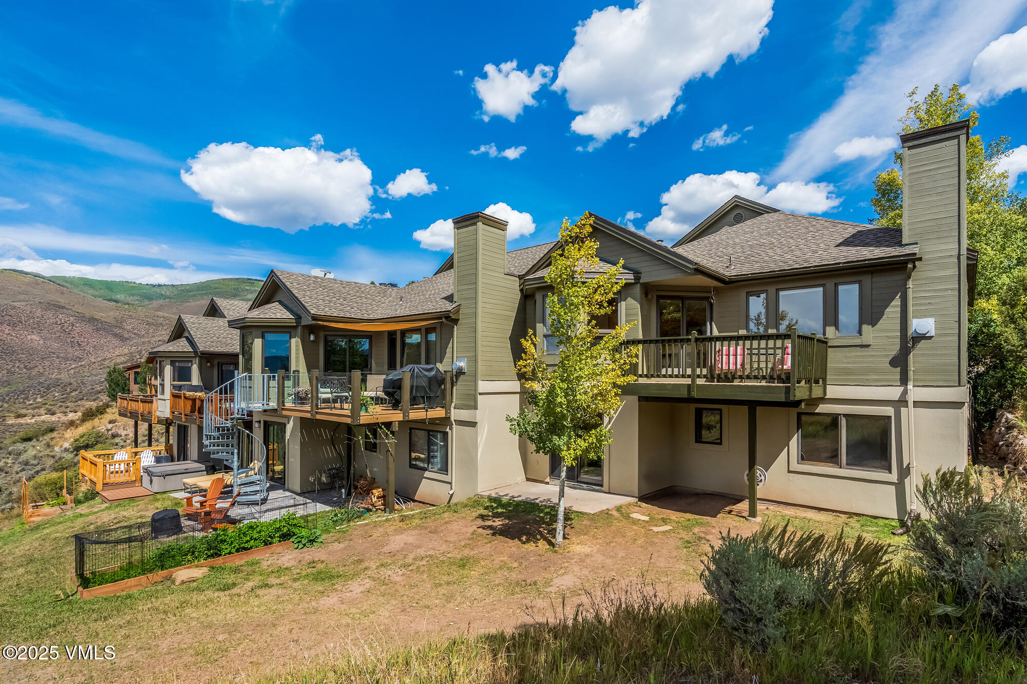 2929 June Creek Trail, Unit A Avon, CO 81620 - Photo 26 of 31 Oversized Yard