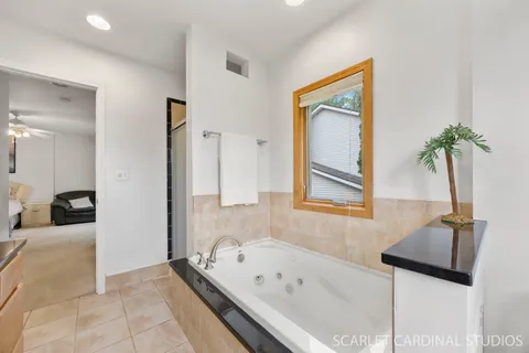 $499,000 | 1004 Prairie View Court, Naperville, IL 60563