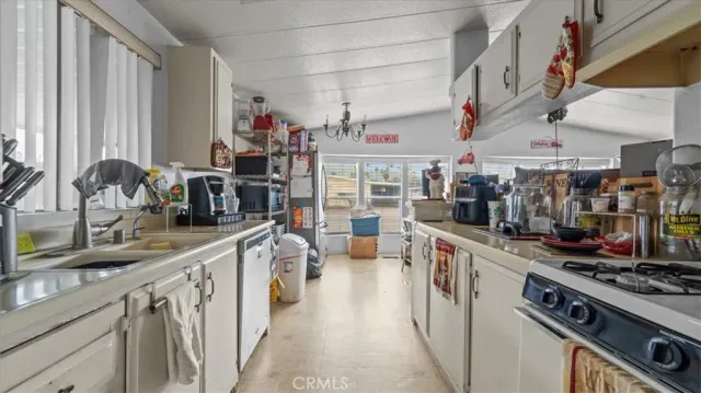 $110,000 | 13381 Magnolia Avenue, Unit 60, Corona, CA 92879