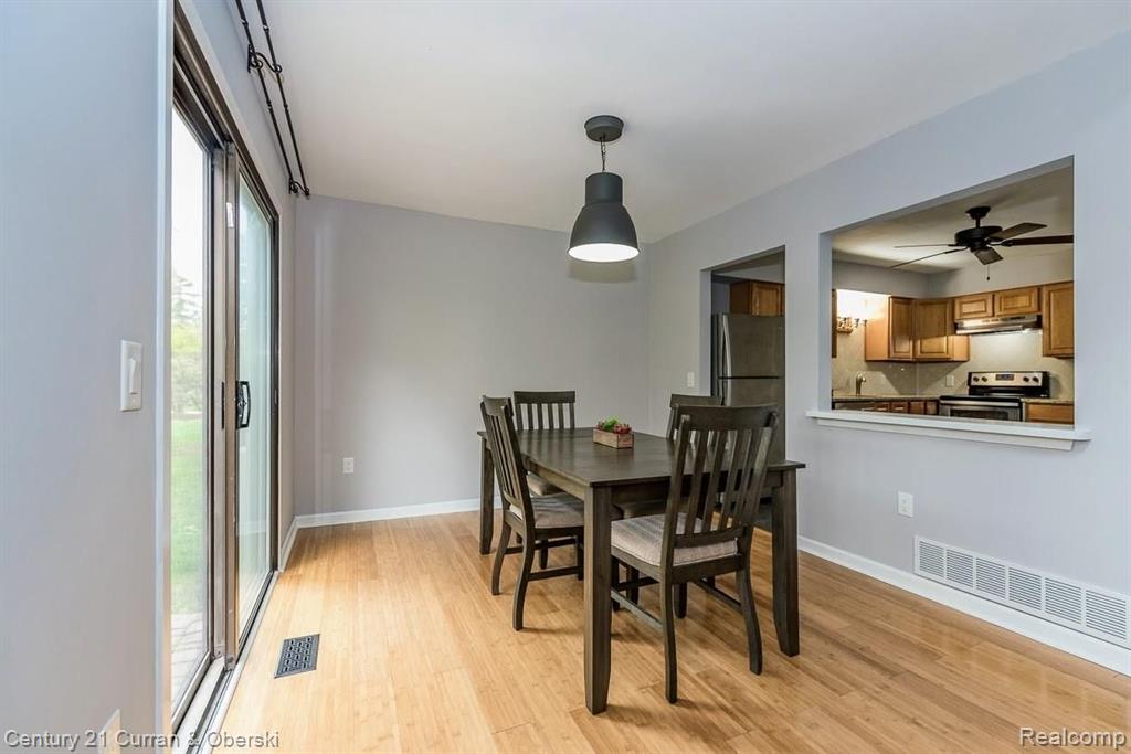 743 Eastbridge Court, Unit 95 Rochester Hills, MI 48307 - Photo 12 of 38