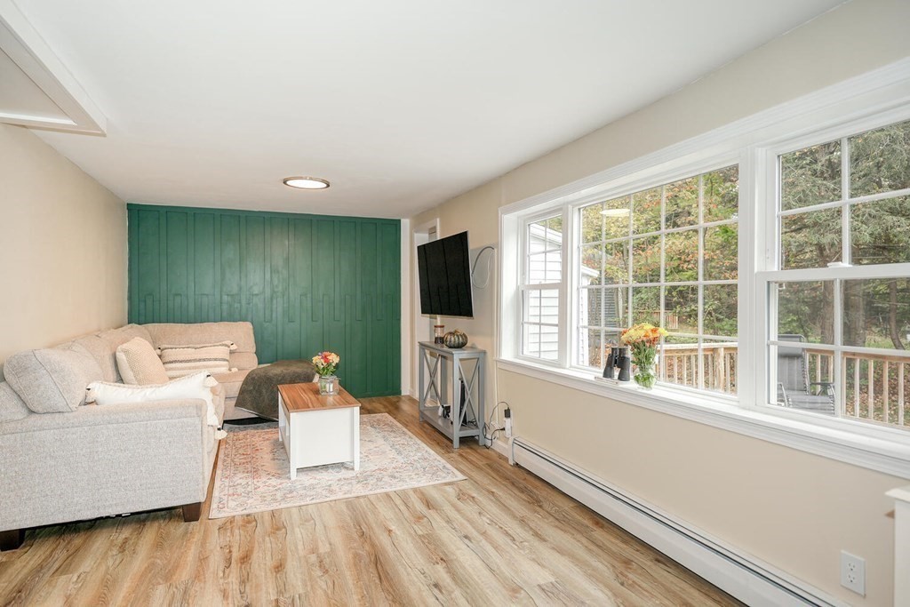 70 Banner Road Gardner, MA 01440 - Photo 7 of 28 Gallery Image 7