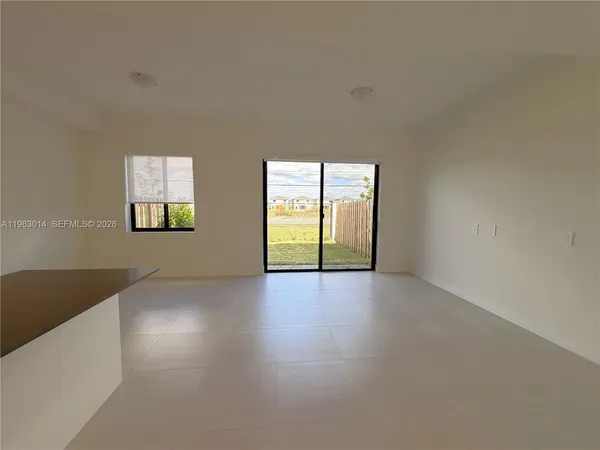 $2,600 | 18977 Southwest 344th Terrace, Homestead, FL 33034