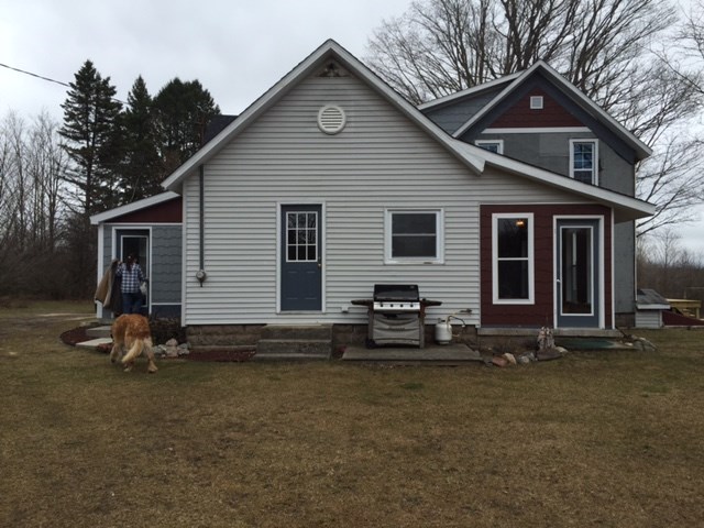 8999 King Road Benzonia, MI 49616 - Photo 32 of 40 1813620-31.JPG