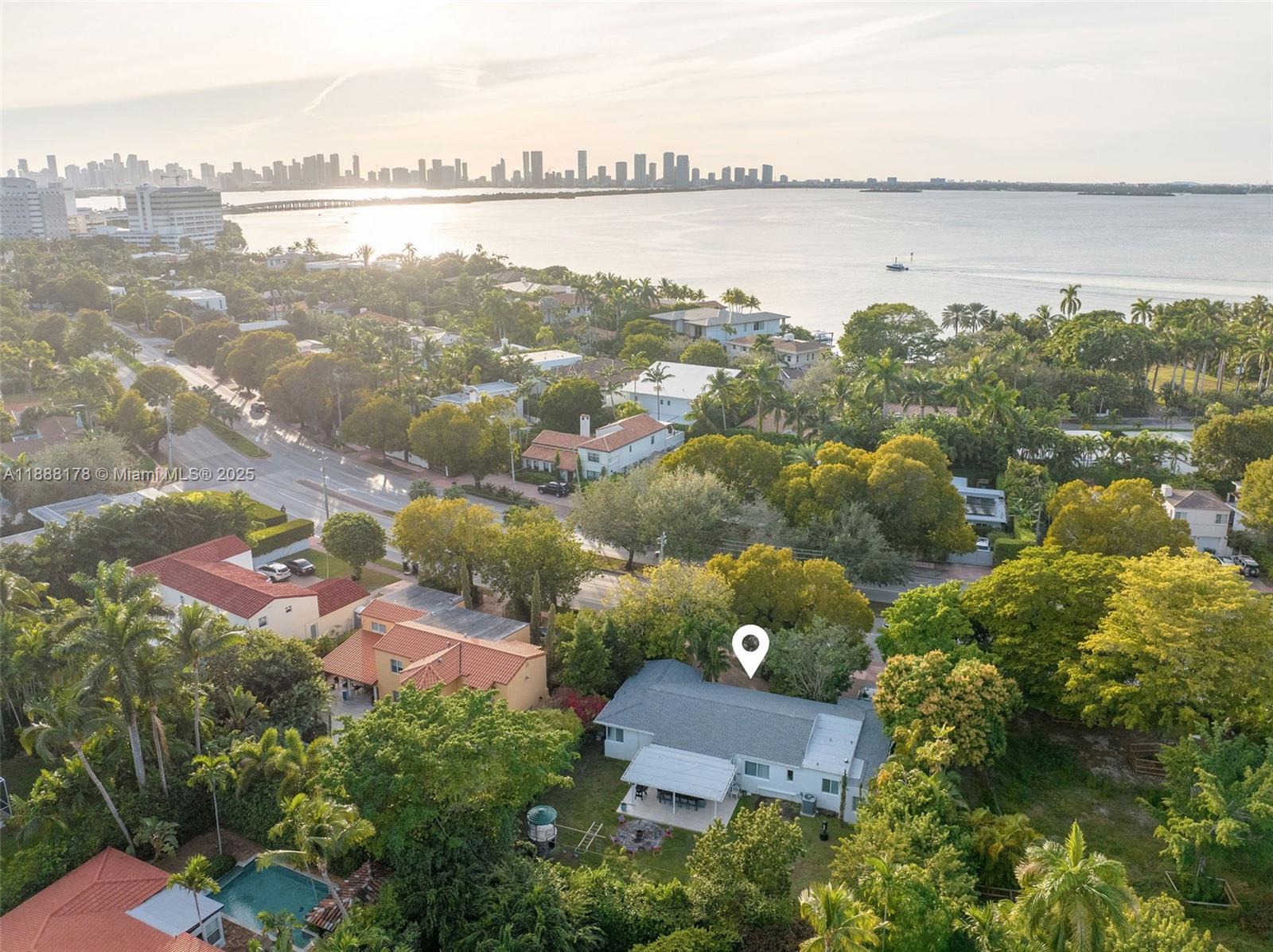 4455 Alton Road Miami Beach, FL 33140 - Photo 25 of 27