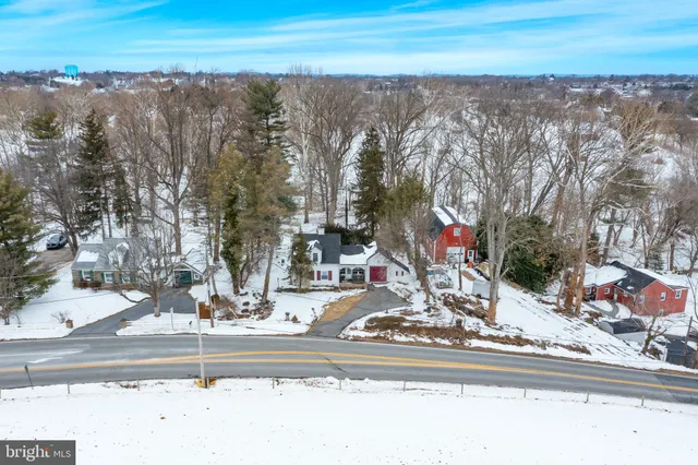 $372,500 | 2009 Millstream Road, Lancaster, PA 17602