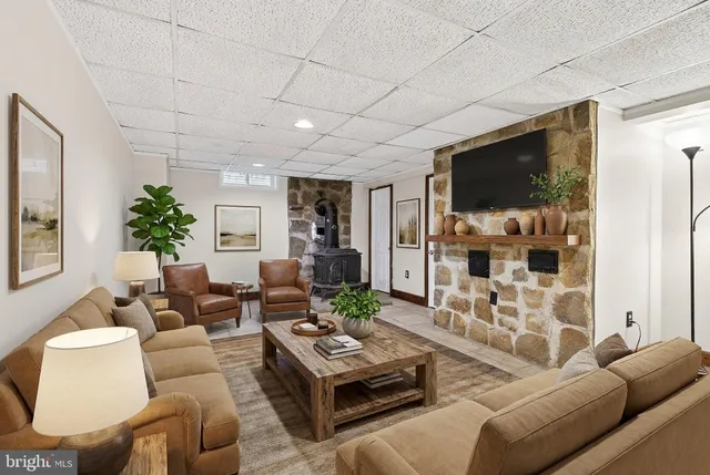 $372,500 | 2009 Millstream Road, Lancaster, PA 17602