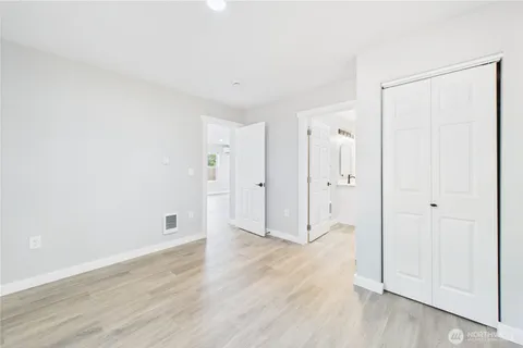 $549,999 | 1002 East Delilah Rose Lane, Westport, WA 98595