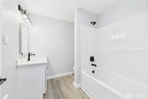 $549,999 | 1002 East Delilah Rose Lane, Westport, WA 98595