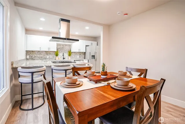 $545,000 | 320 East Orange Avenue, Burlington, WA 98233