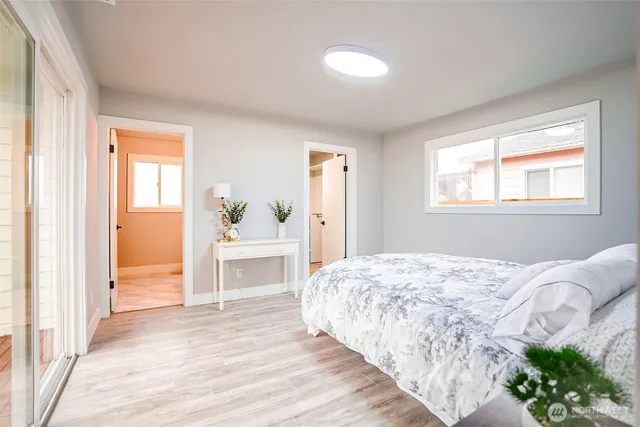 $545,000 | 320 East Orange Avenue, Burlington, WA 98233