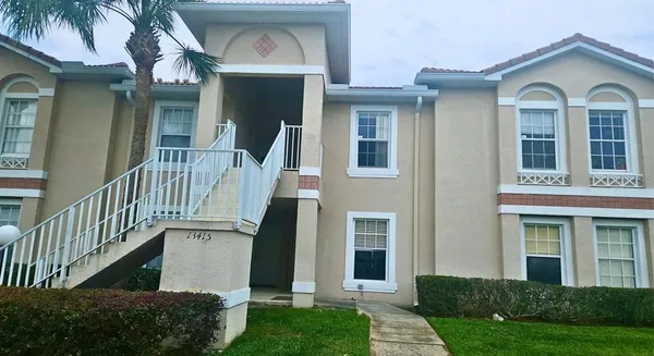 $1,850 | 13415 Fairway Glen Drive, Unit 203, Orlando, FL 32824