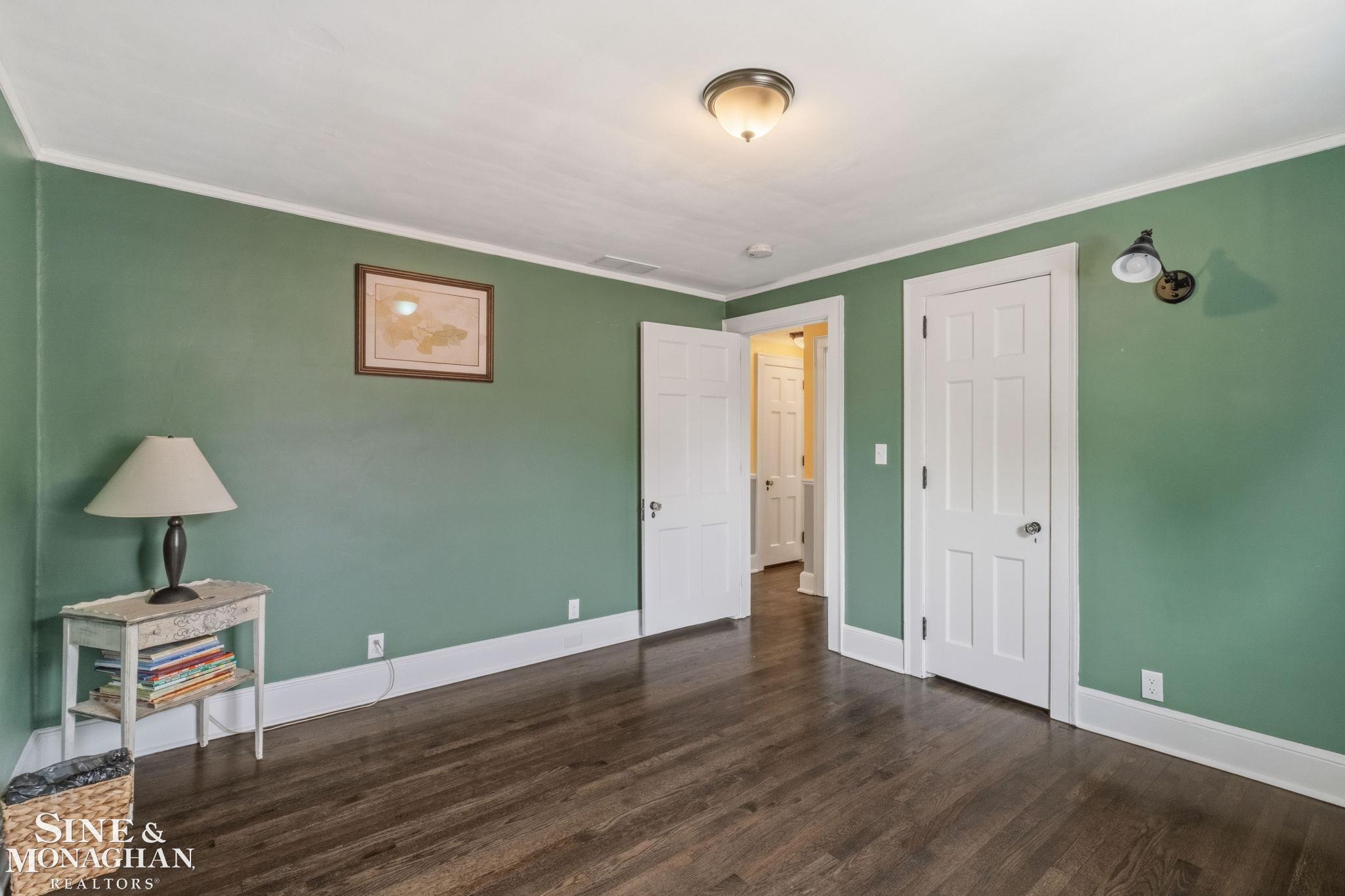 580 Hampton Road Grosse Pointe Woods, MI 48236 - Photo 36 of 77