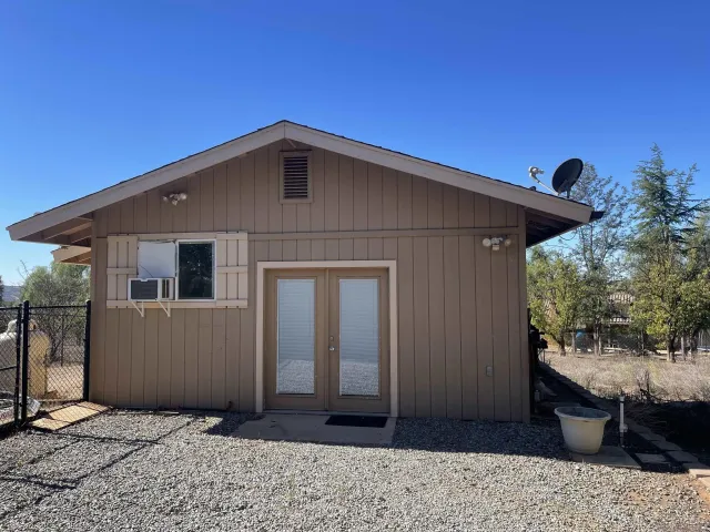 $1,750 | 31330 Oak Glen Lane, Valley Center, CA 92082