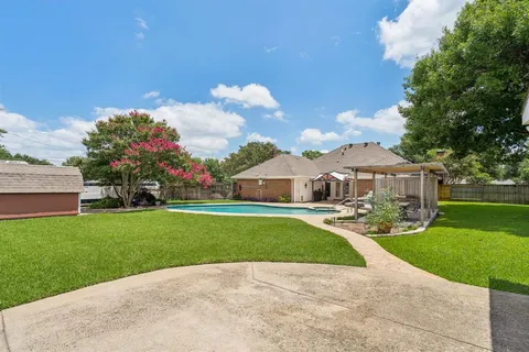 $499,900 | 213 Mesa Drive, Sunnyvale, TX 75182