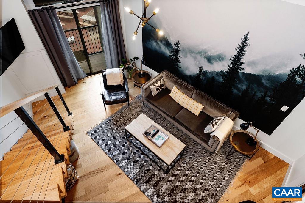 163 Mountain Inn Loop Roseland, VA 22967 - Photo 20 of 24 view of a living room with a couch