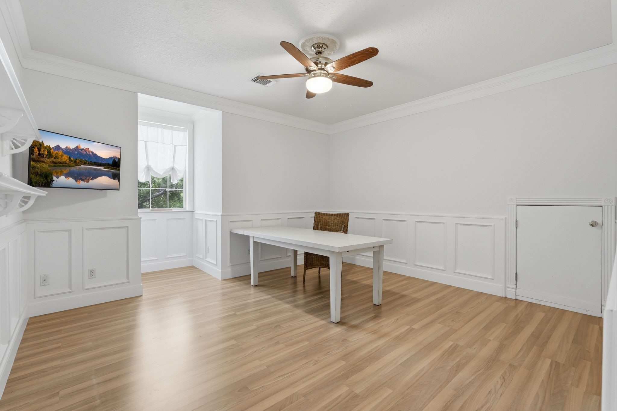 25014 Northampton Terrace Drive Spring, TX 77389 - Photo 38 of 50 This room has been used as the gameroom and a craft room, it can also be a bedroom