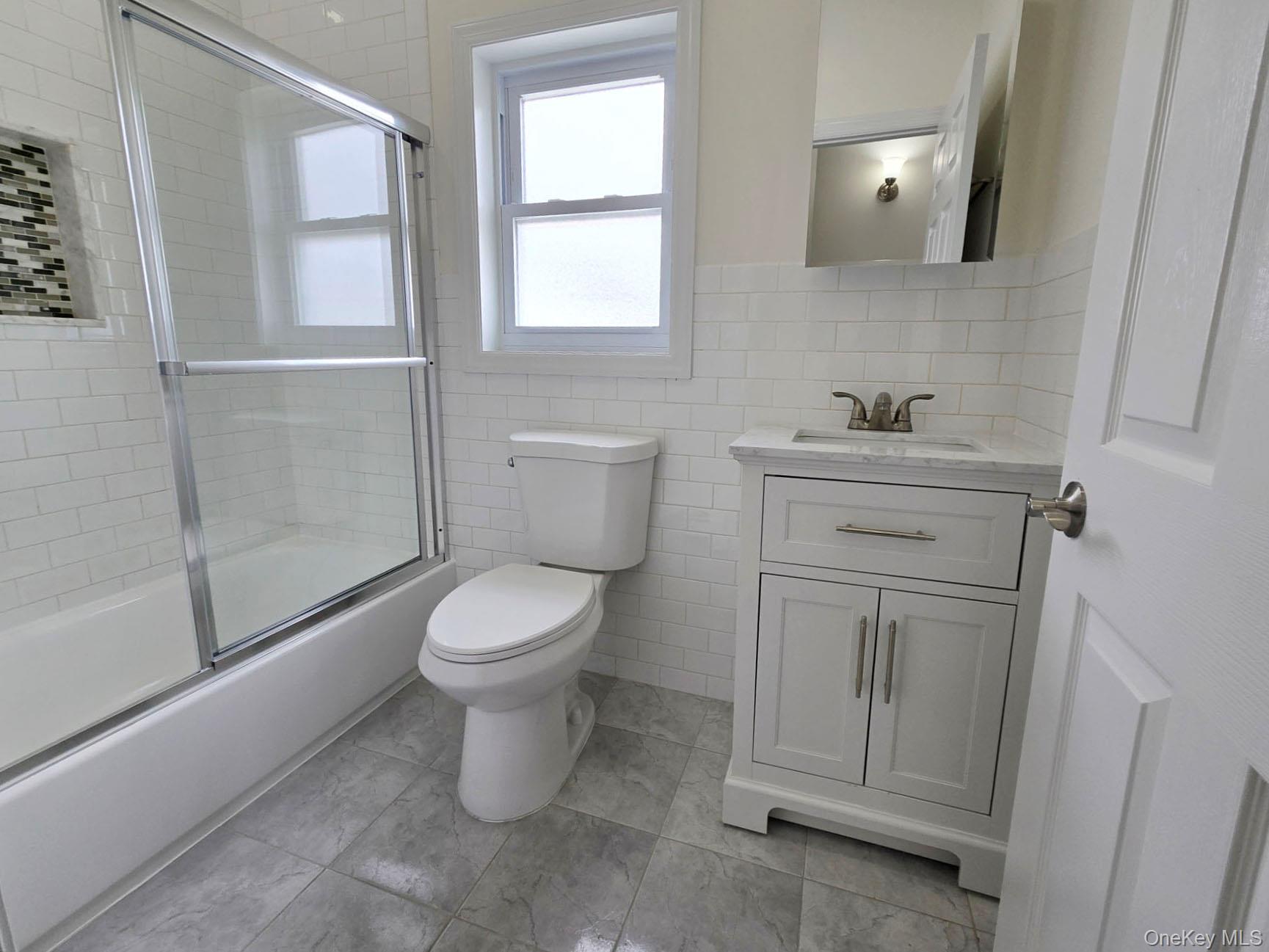 20 West 10th Road Queens, NY 11693 - Photo 22 of 22