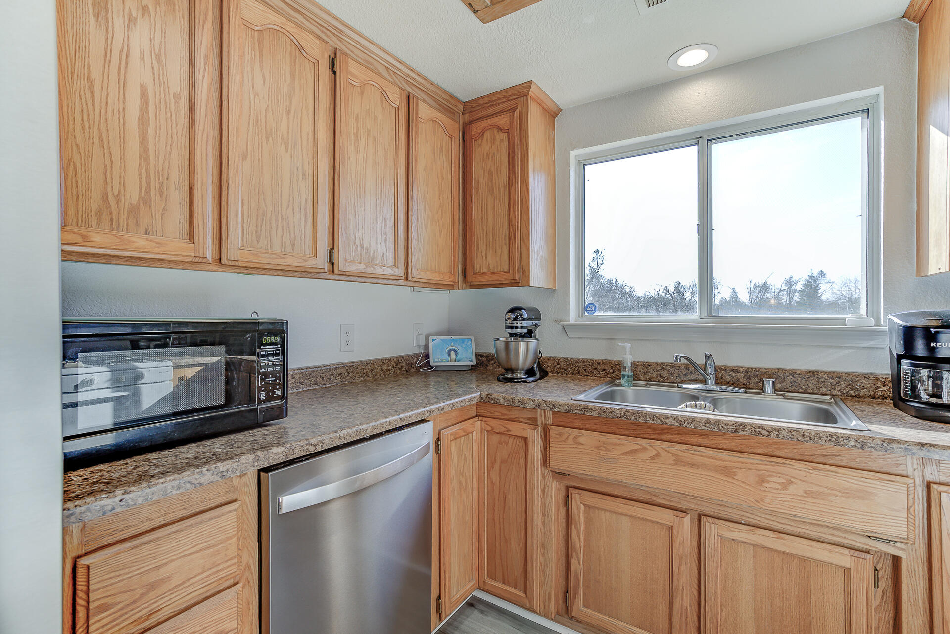 4927 Happy Valley Road Anderson, CA 96007 - Photo 26 of 44 4927HappyValleyRoad-18