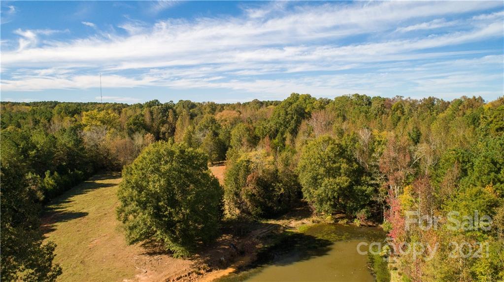 5967 Lockhart Road Sharon, SC 29742 - Photo 4 of 40 a view of lake and mountain