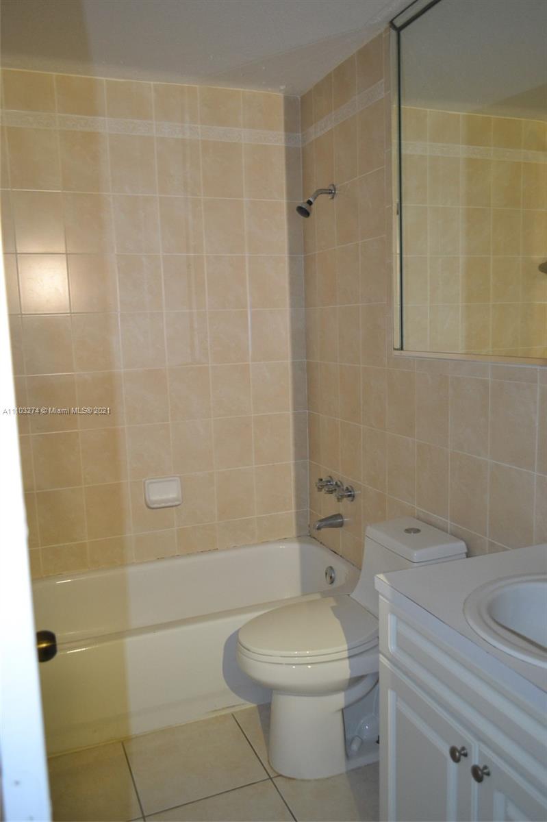 7925 Southwest 104th Street, Unit 201E Miami, FL 33156 - Photo 17 of 23