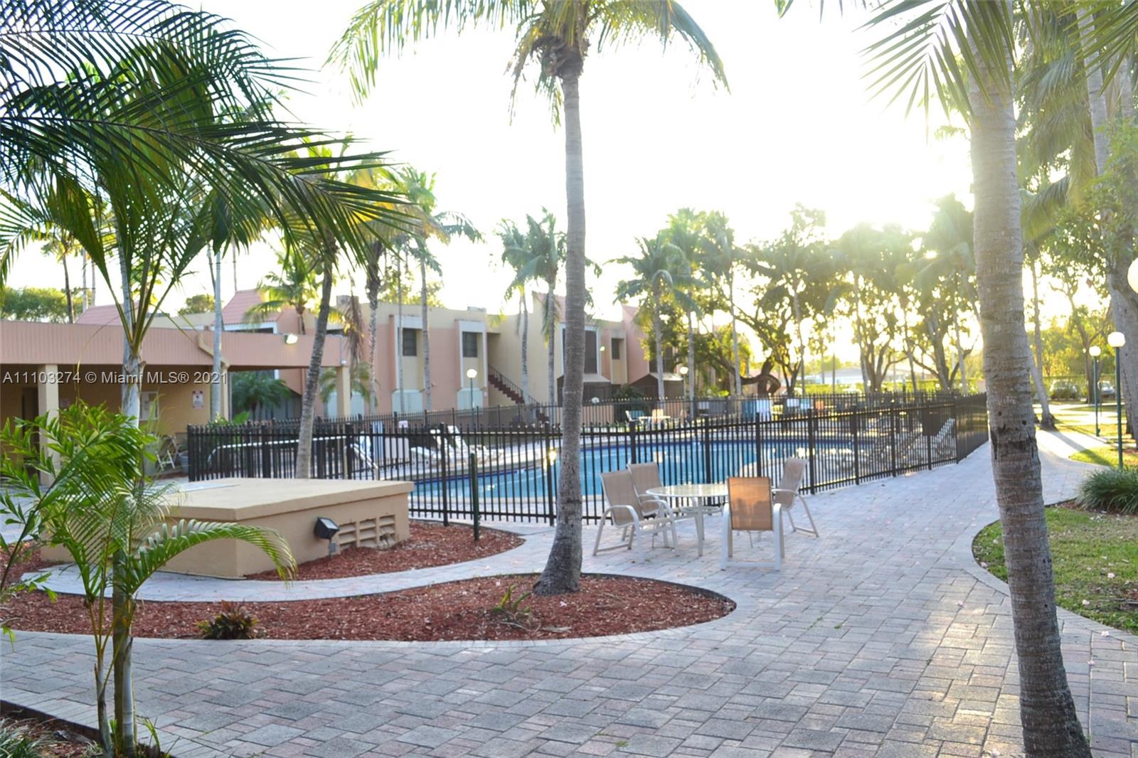 7925 Southwest 104th Street, Unit 201E Miami, FL 33156 - Photo 9 of 23