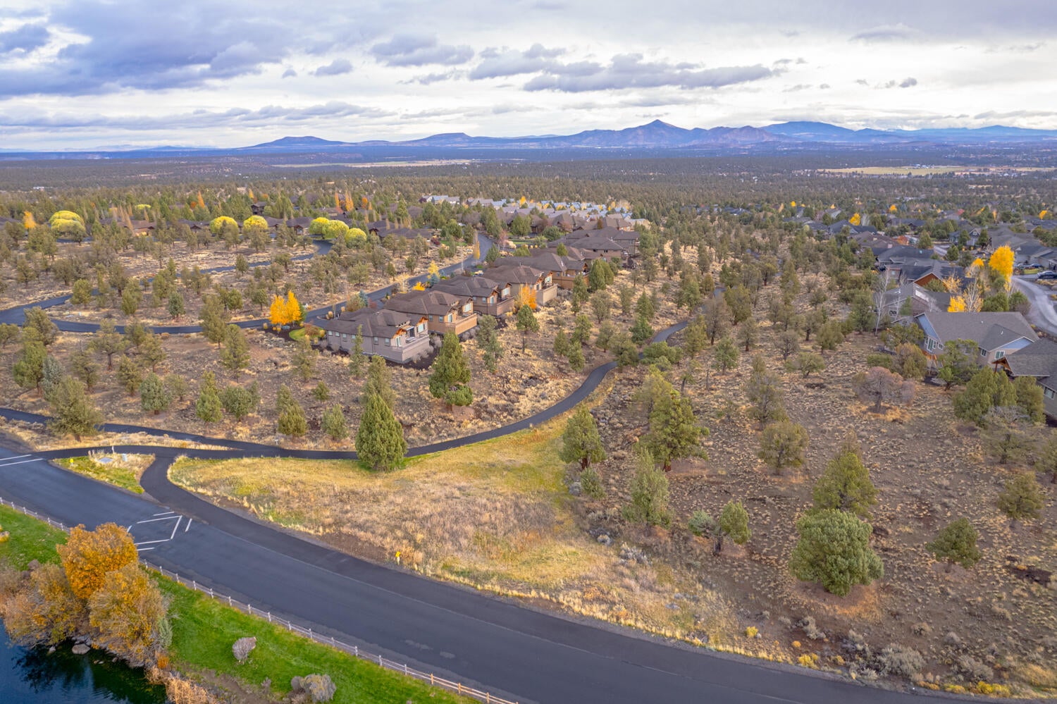 10973 Village Loop Redmond, OR 97756 - Photo 36 of 76 10973-019