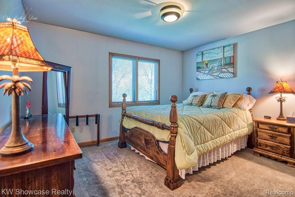 3348 Benstein Road Commerce Township, MI 48382 - Photo 28 of 40 2nd bedroom, another large bedroom