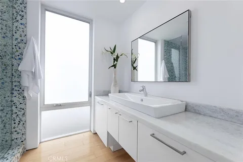 $7,495,000 | 2434 Manhattan Avenue, Hermosa Beach, CA 90254