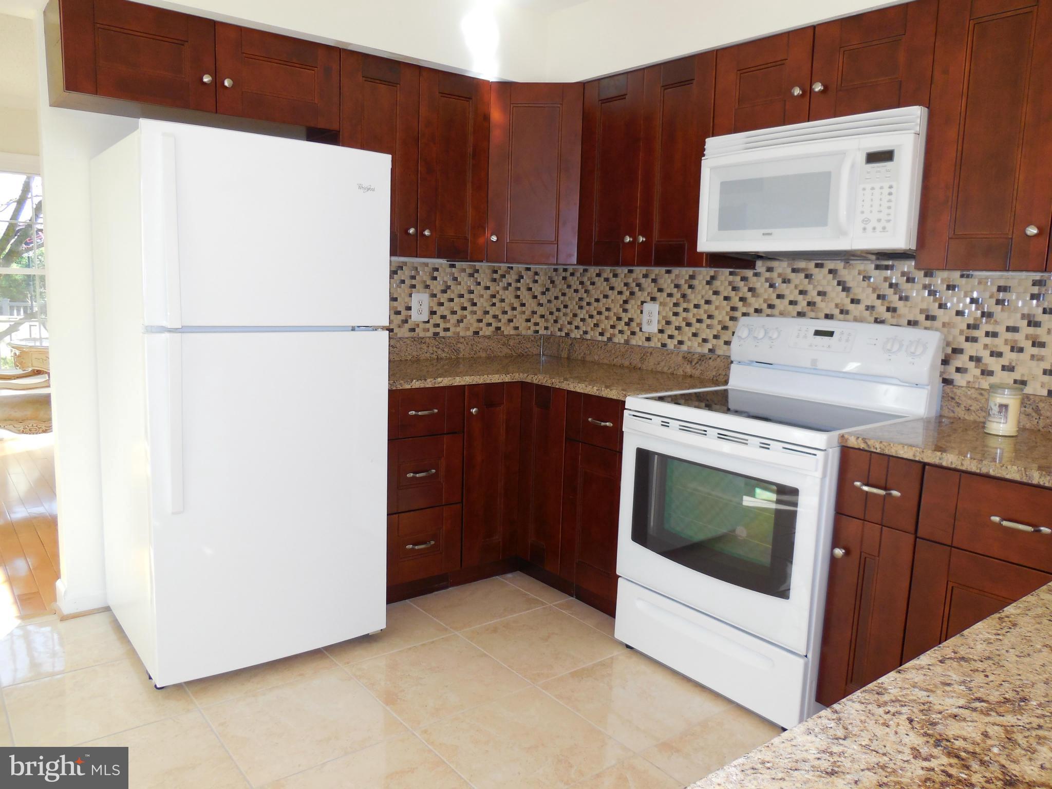 2304 Pondside Terrace Silver Spring, MD 20906 - Photo 7 of 20 Kitchen