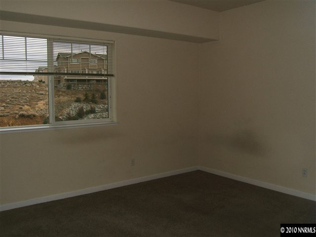 370 Dawson Jacob Lane Reno, NV 89503 - Photo 3 of 9 Photo 3