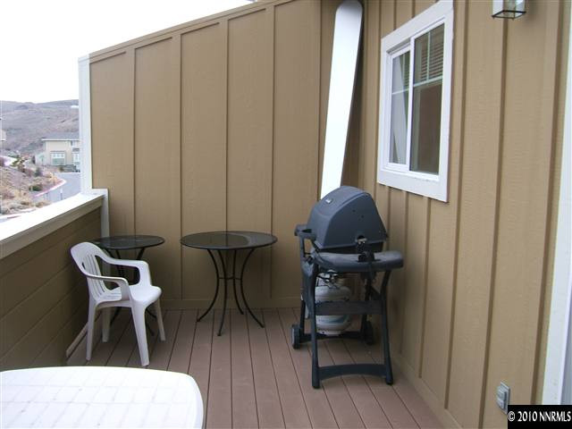 370 Dawson Jacob Lane Reno, NV 89503 - Photo 8 of 9 Photo 8