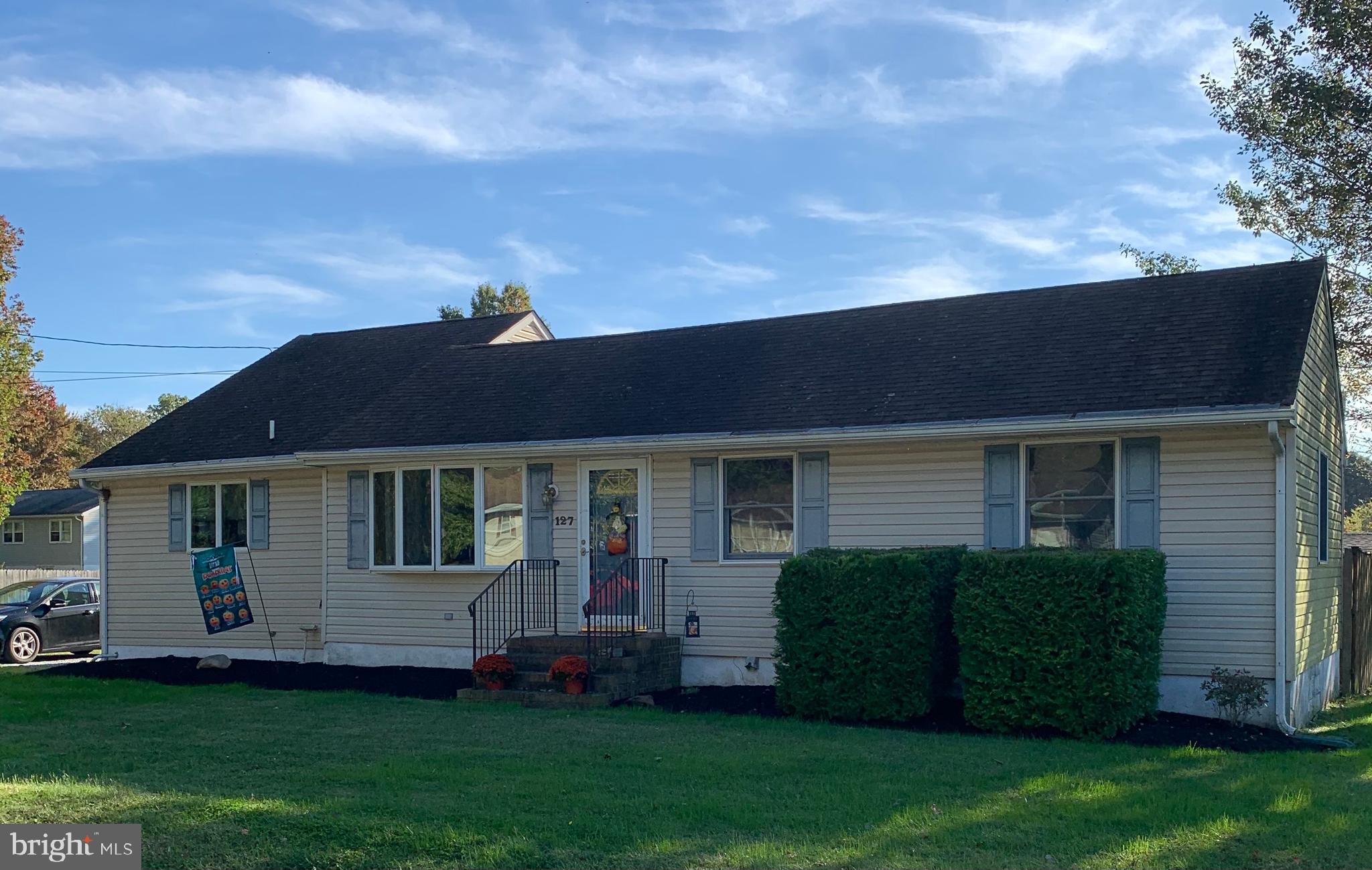 127 Princeton Road Pennsville, NJ 08070 - Photo 1 of 17 Gallery Image 1