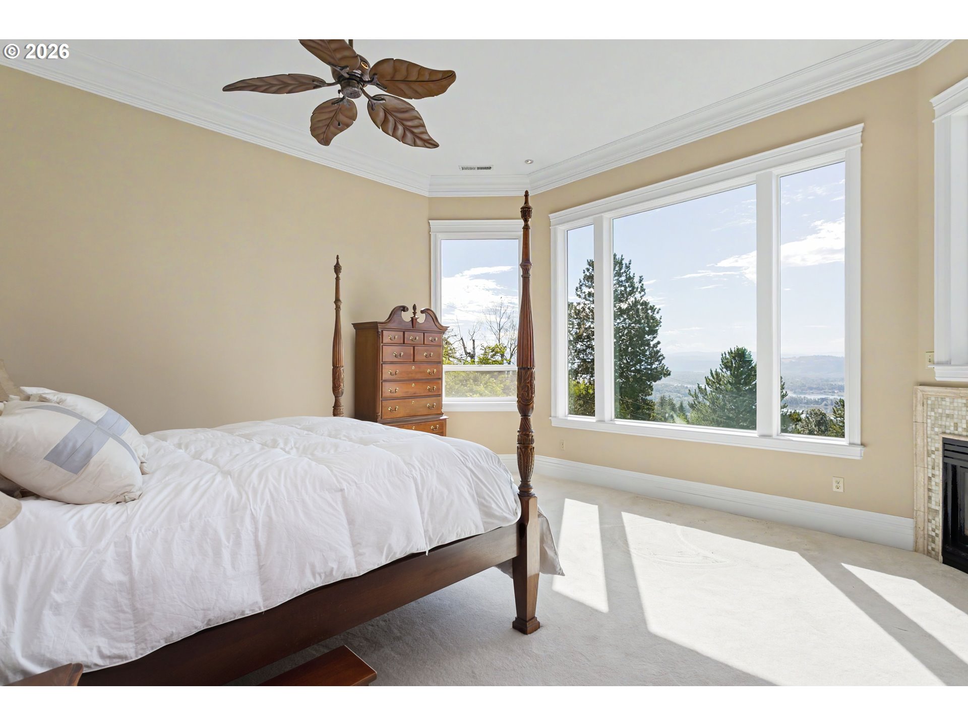 330 Northwest Ilwaco Street Camas, WA 98607 - Photo 17 of 47 Owner's Suite Bedroom