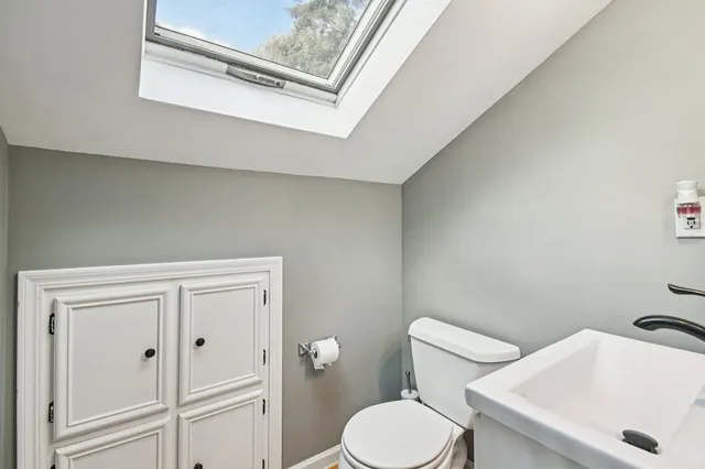 $465,000 | 694 South York Street, Elmhurst, IL 60126