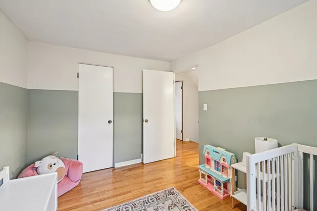 $465,000 | 694 South York Street, Elmhurst, IL 60126