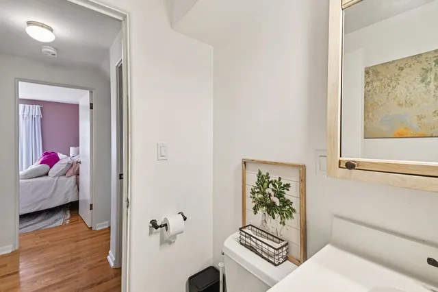 $465,000 | 694 South York Street, Elmhurst, IL 60126